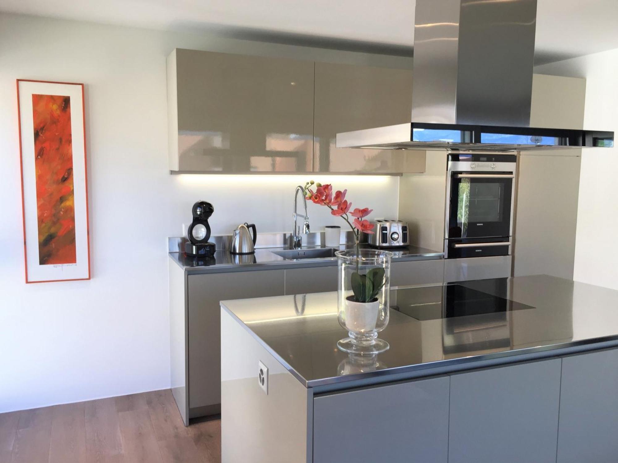 Apartment Escape 360 By Fewotessin